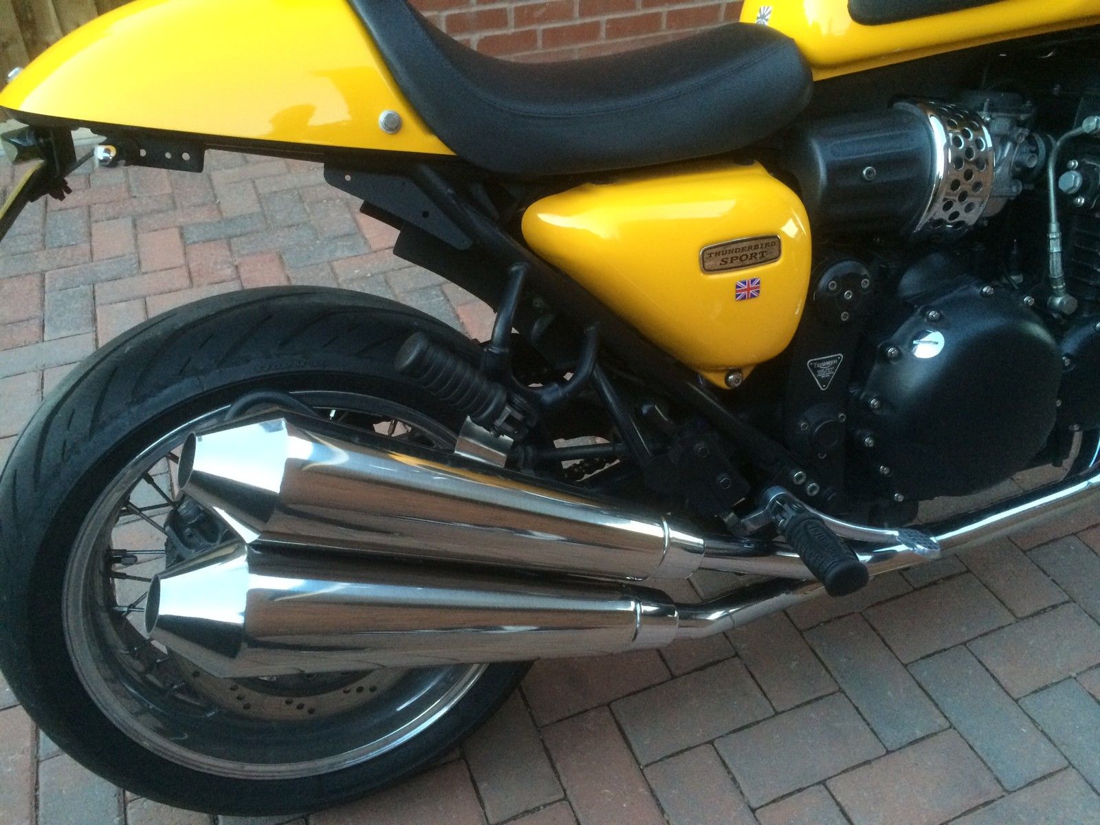 Triumph thunderbird 900 3 into 1 exhaust cheap